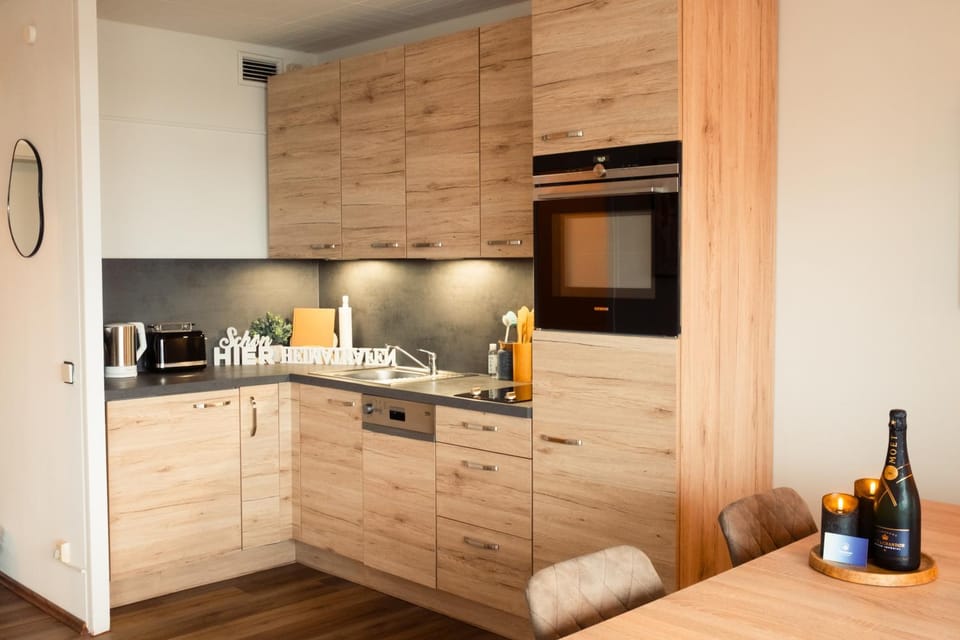 Coffee/tea facilities, Kitchen or kitchenette, dishwasher, minibar, pet friendly, stove, toaster, washing machine, dryer