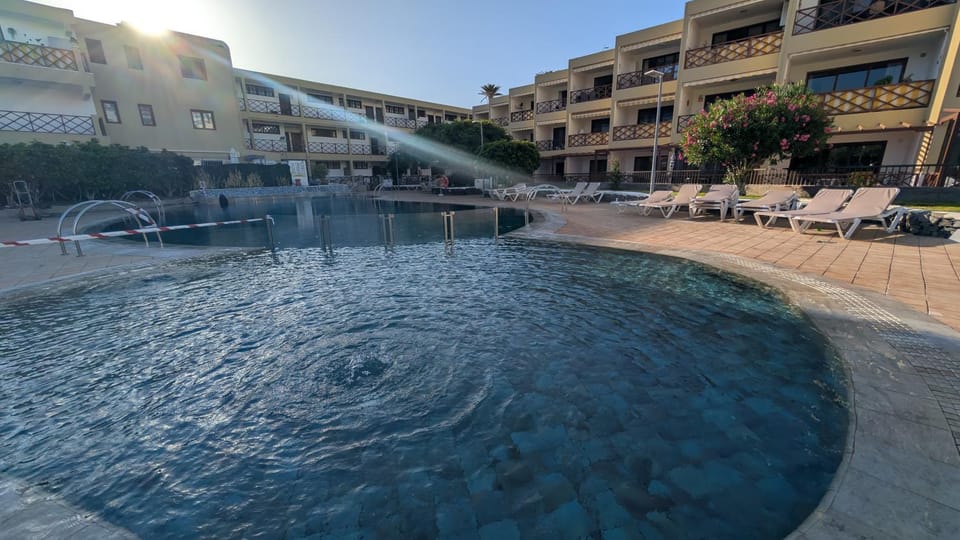 Property building, Swimming pool