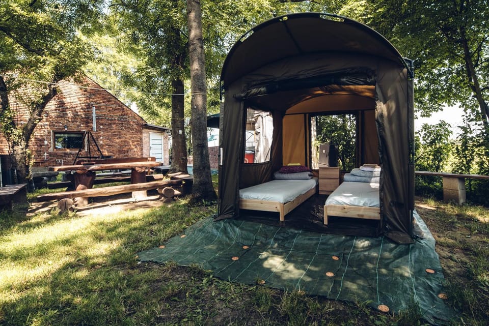 BBQ facilities, On-site shops, Table tennis, Meals, Breakfast, Lunch, sunbed