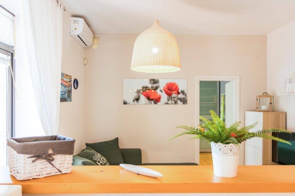 Communal lounge/ TV room, Seating area
