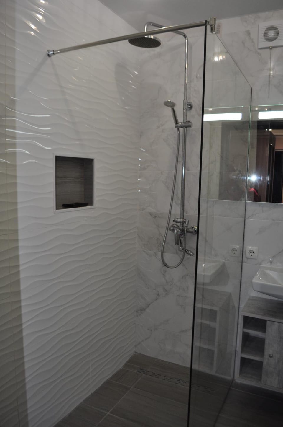 Shower, Bathroom
