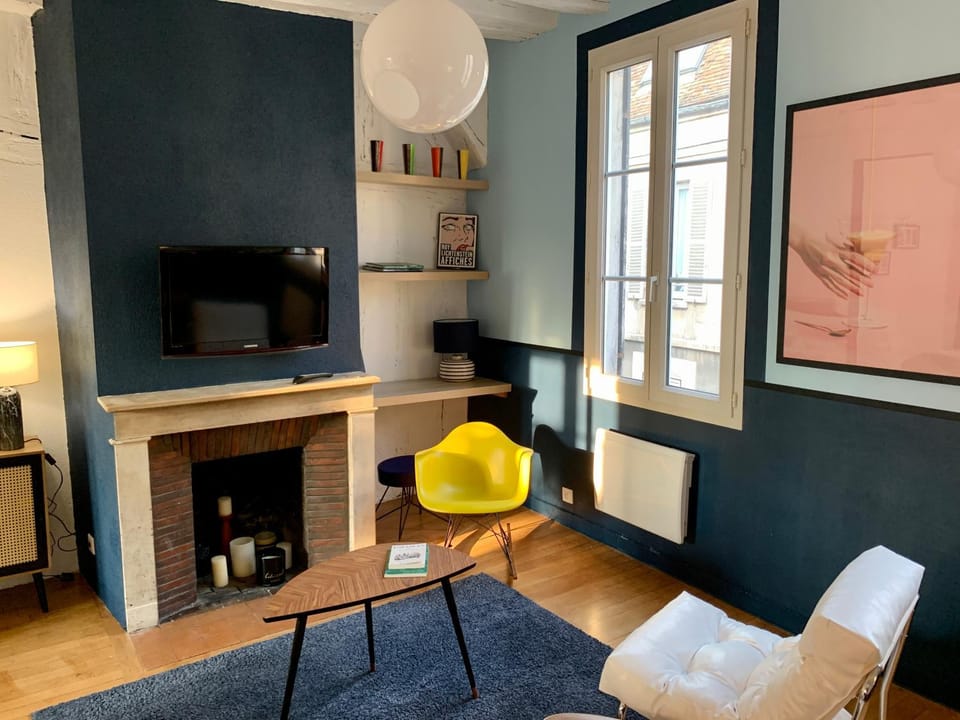 TV and multimedia, Living room, Seating area