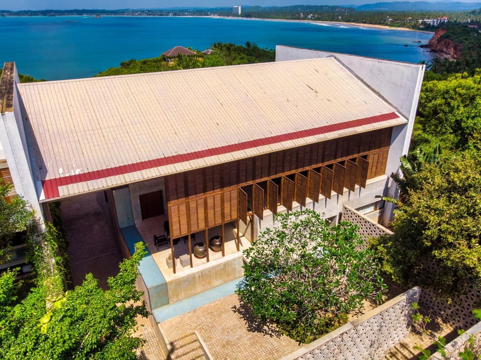 Property building, Day, Bird's eye view