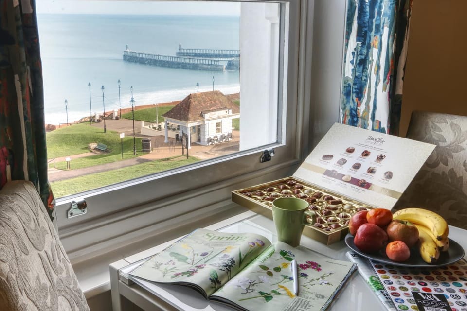 Living room, Sea view