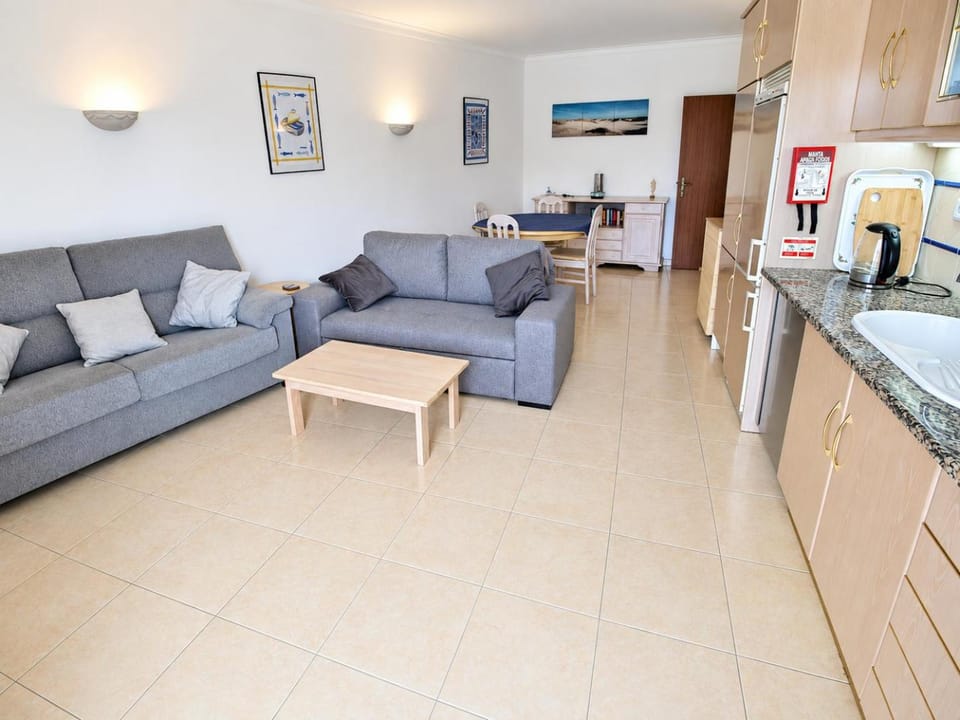 T2 Alvor Sea Breeze Apartment in Alvor