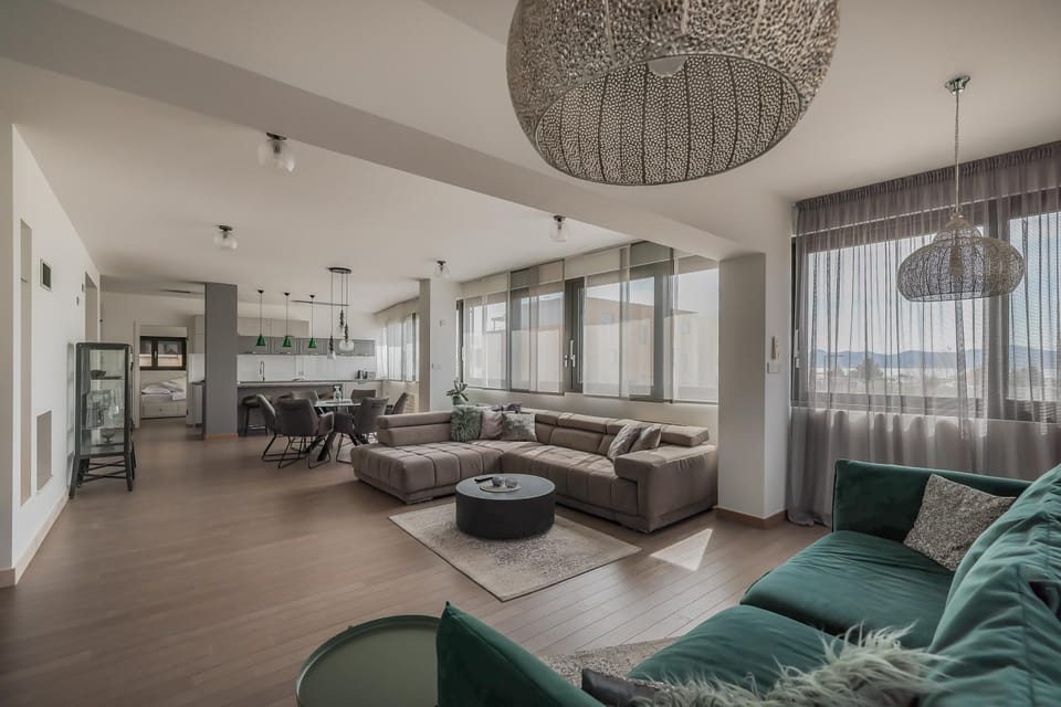 The View Luxury Residence with Pool Apartment in Zadar