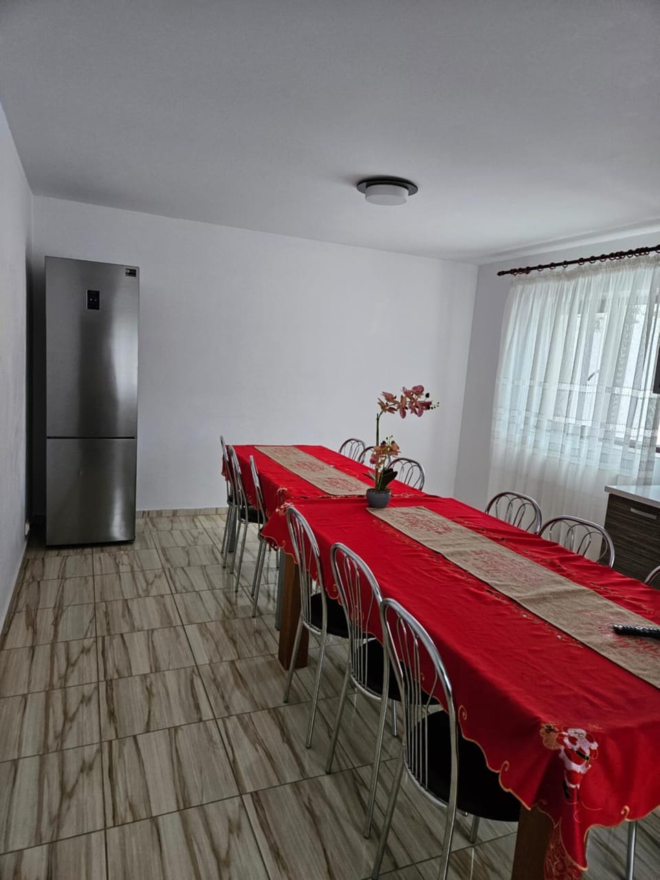 Pensiunea Magura Ocnei Bed and Breakfast in Romania