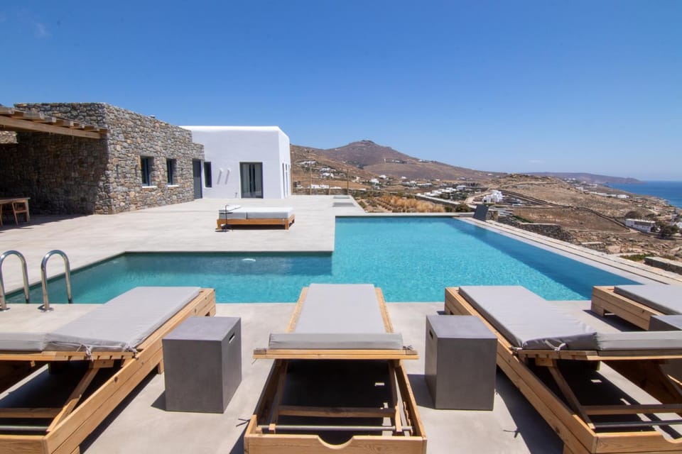 Property building, Swimming pool