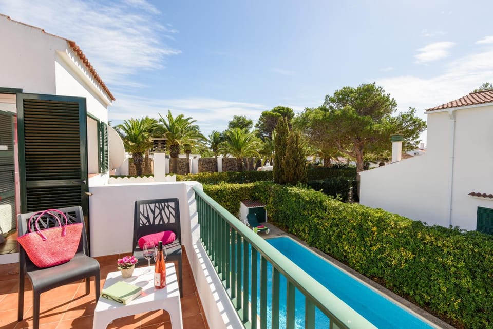 Balcony/Terrace, Pool view