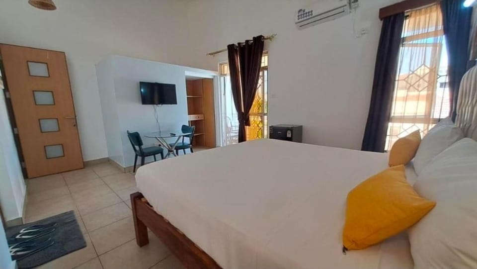 Ary Homestay Nyali Behind City Mall Mombasa, Kenya Vacation rental in Mombasa