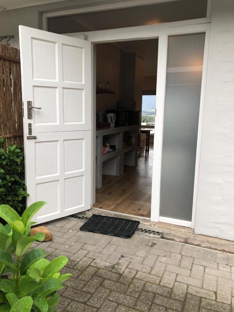 Kortrijk Paarl Self Catering Apartment in Cape Town