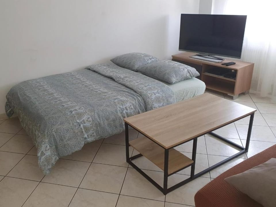 Apart 5 personnes, 1min Gare d'Annemasse, Genève 5km Apartment in Annemasse
