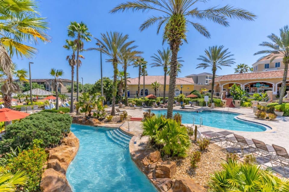 727 Regal Palms House in Four Corners