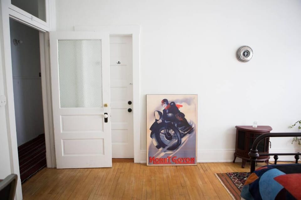 Object Hotel 1BR Shared Bath Room 2C House in Bisbee