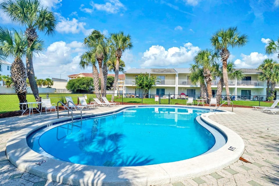 Summerhouse Townhomes #6- Blue Pearl House in Miramar Beach