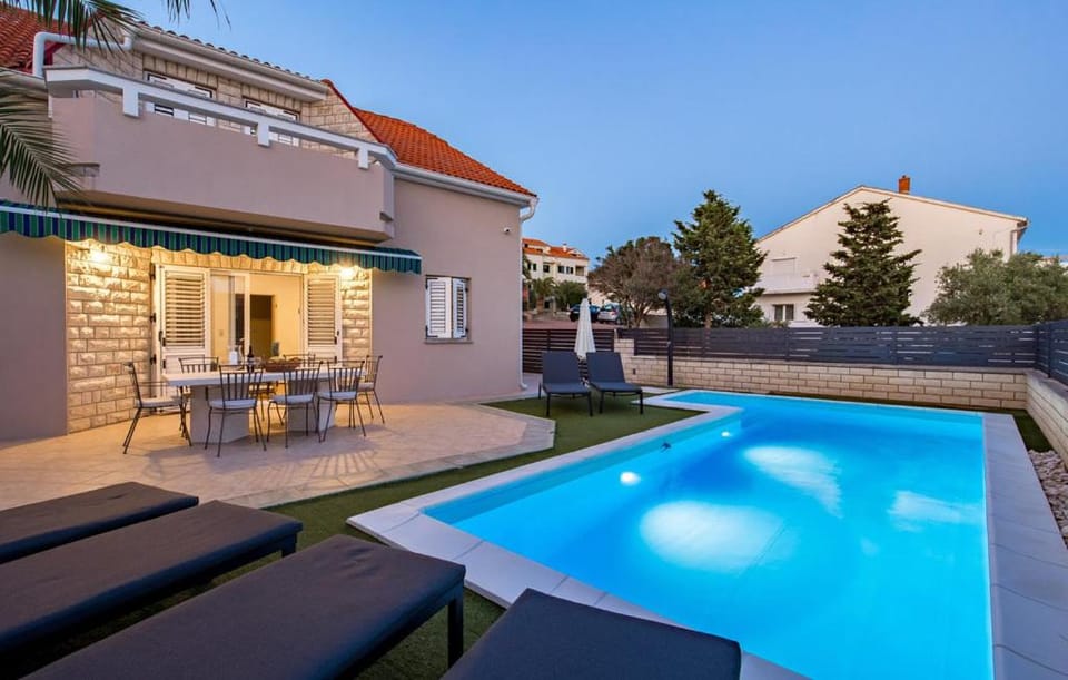 Villa Tia Villa in Novalja