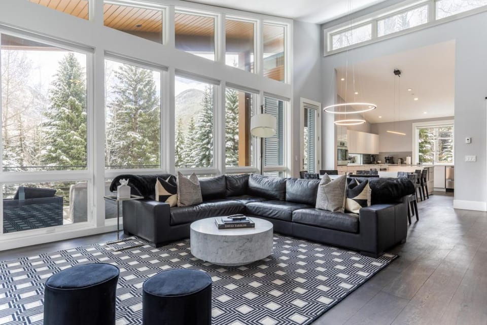 Aprés Chalet House in Vail