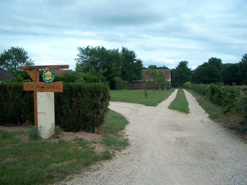 Gîte rural de charme avec sauna, forêt à proximité et prairie avec chevaux - FR-1-590-119 House in Centre-Val de Loire