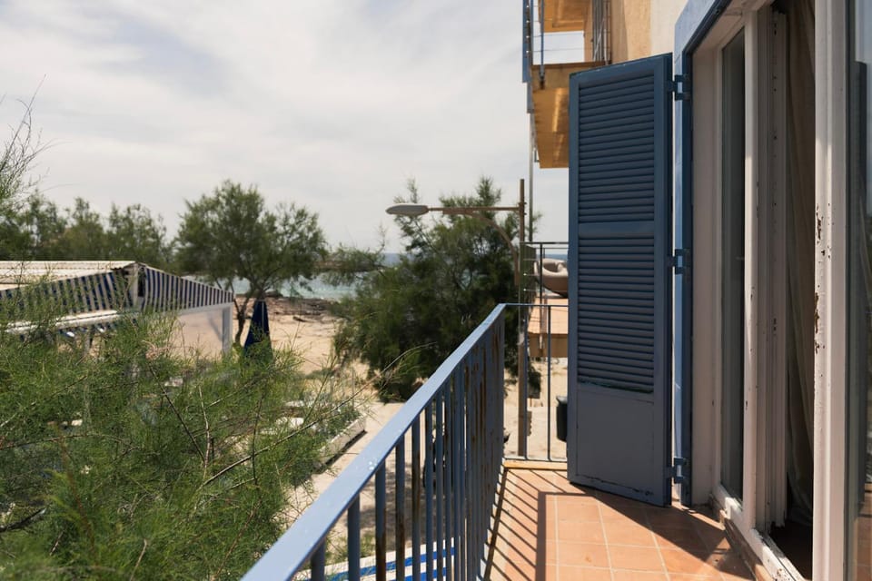 Catalina Beach House by Cassai Apartment in Migjorn