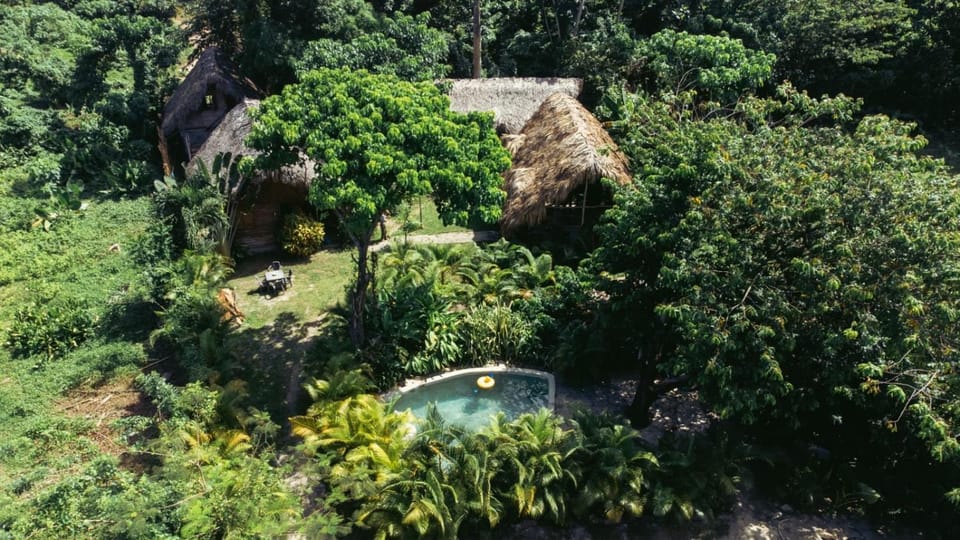 Bungalows India, El Valle, Samana Nature lodge in Samaná Province