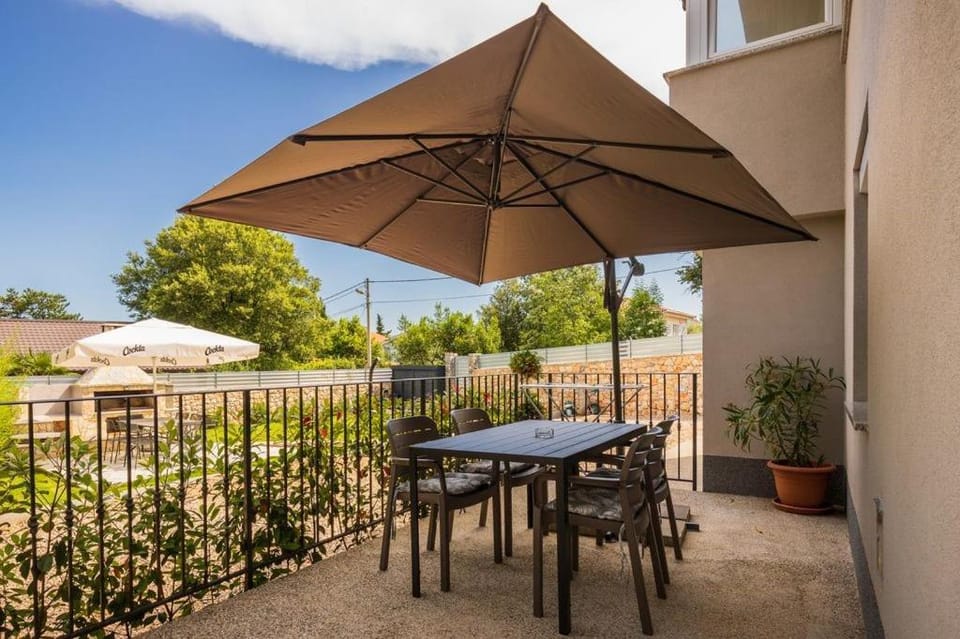Apartment Rea Apartment in Primorje-Gorski Kotar County