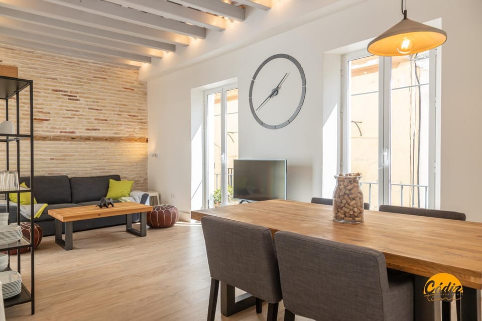 TV and multimedia, Balcony/Terrace, Living room, Dining area