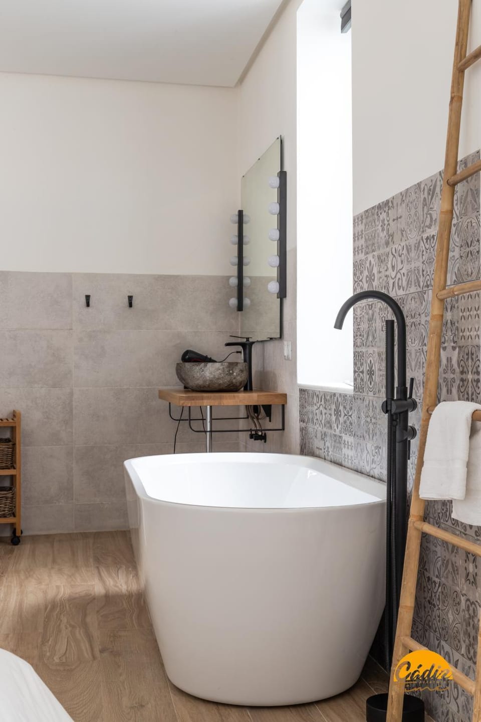 Bathroom, Bath, towels