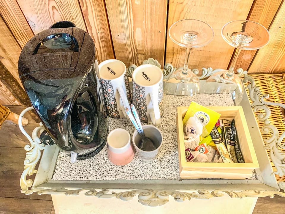 Coffee/tea facilities