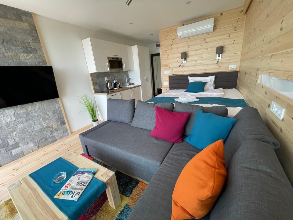Club Panoráma Prémium Apartment in Hungary