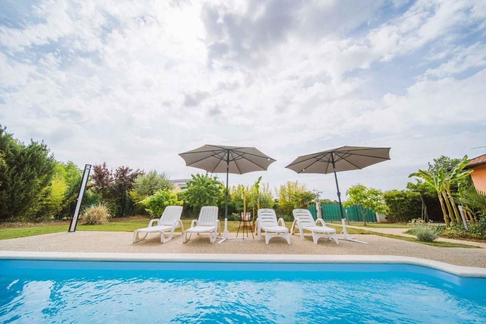 Summer, Swimming pool