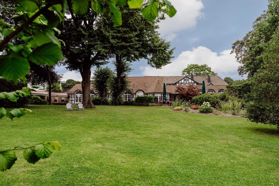 Property building, Natural landscape, Garden, Garden view