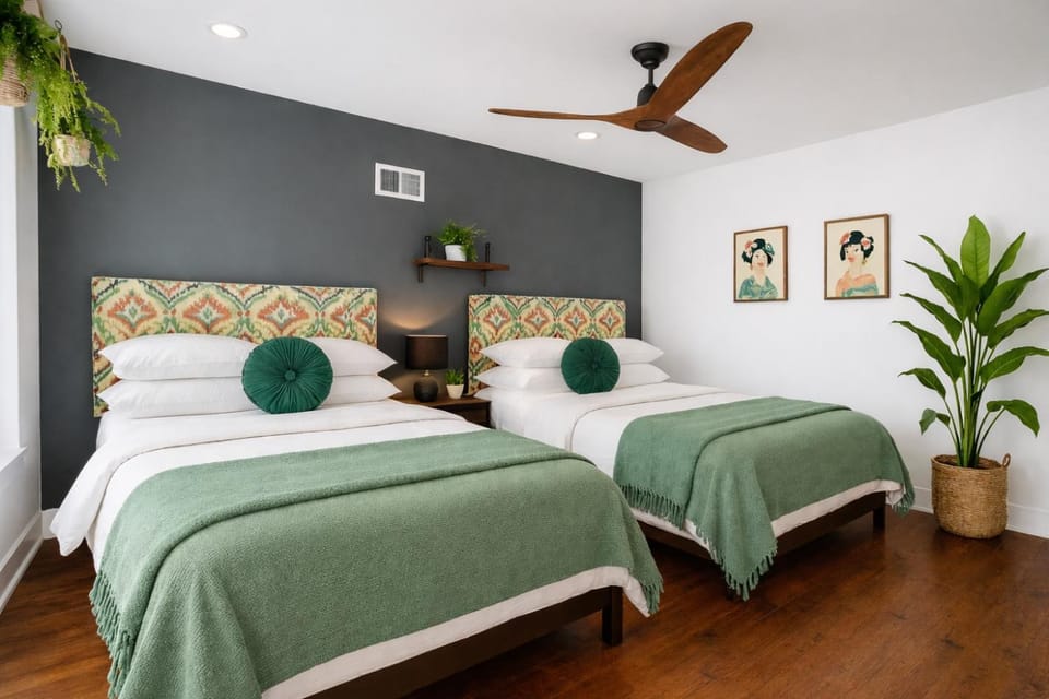 Bed, Bedroom
