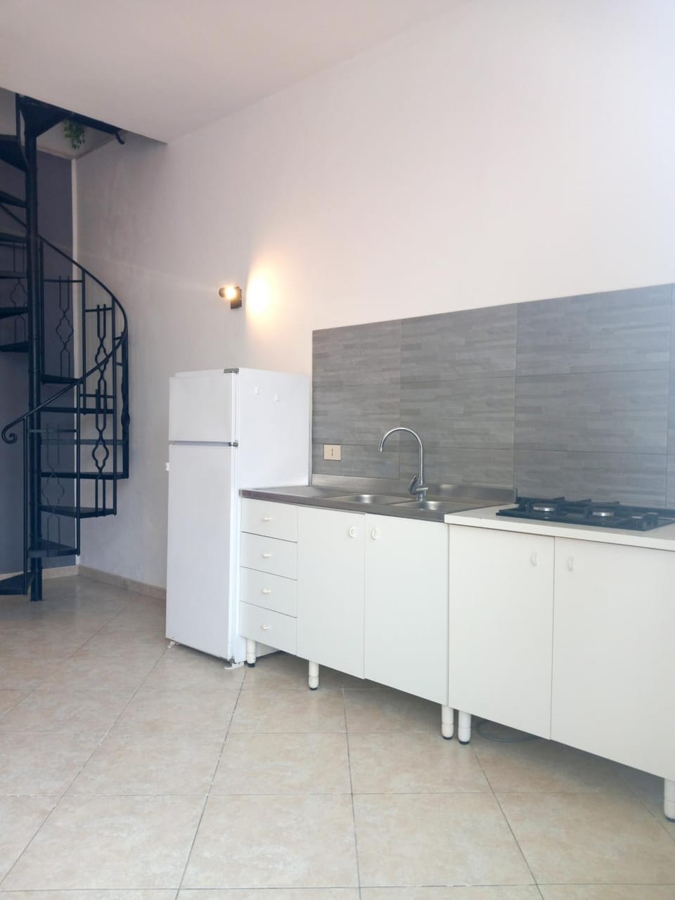 Tahiti House Stagnone Apartment in Marsala