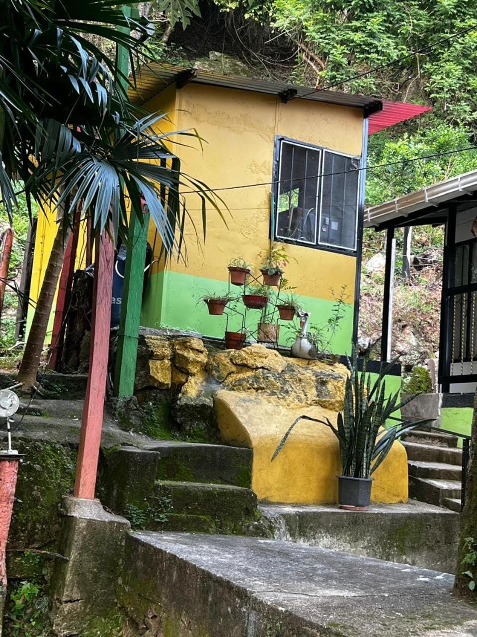 Finca Peñitas House in Caldas, Colombia