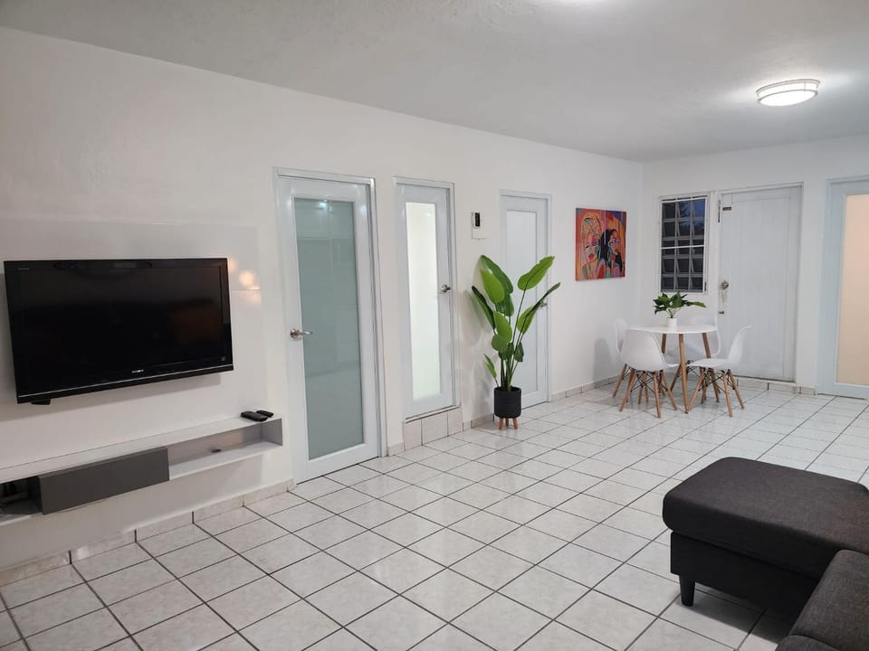 San Juan Apartments Apartment in Carolina