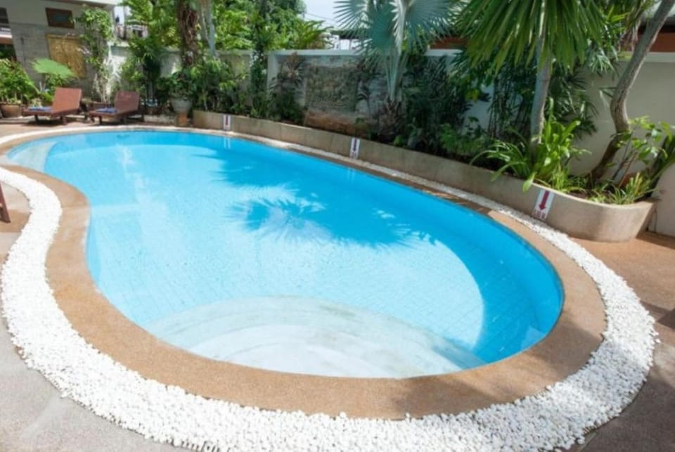 Garden, Swimming pool