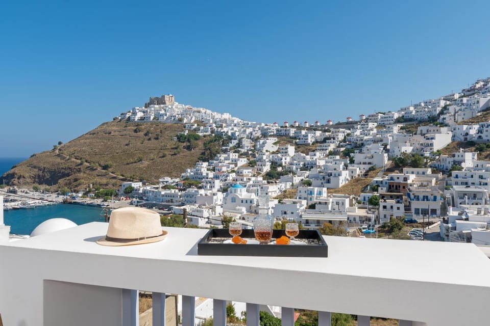 Nearby landmark, View (from property/room), Balcony/Terrace, City view