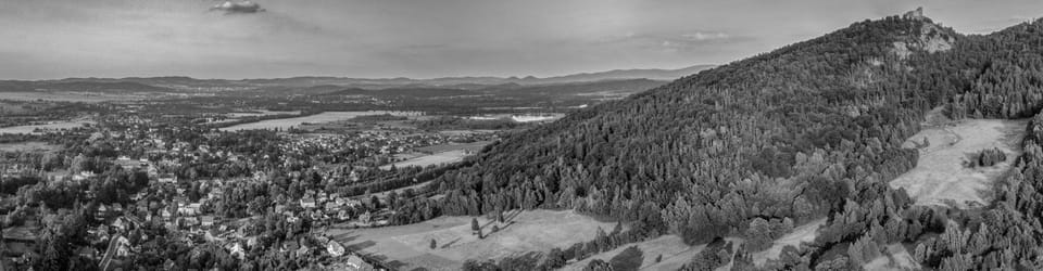 Off site, Neighbourhood, Natural landscape, Hiking, Mountain view, Location