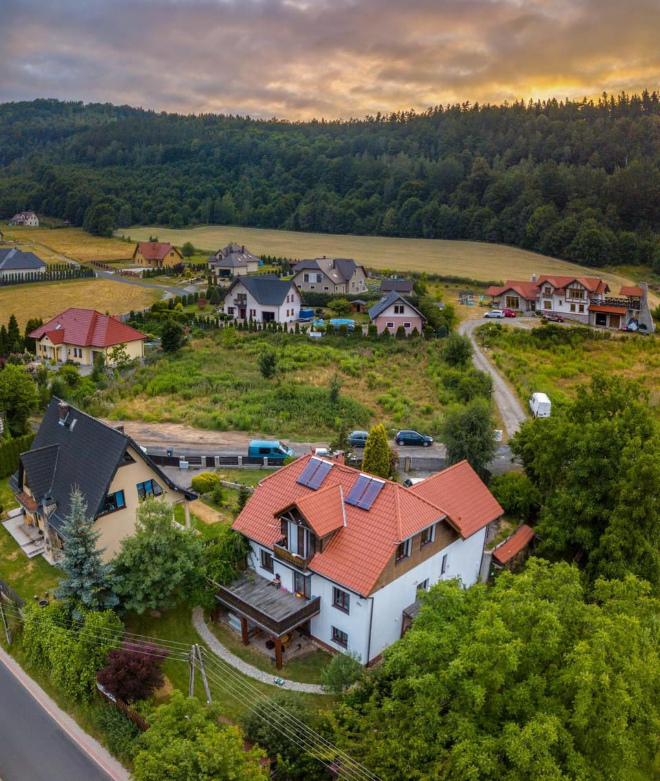 Property building, Neighbourhood, Bird's eye view, View (from property/room)