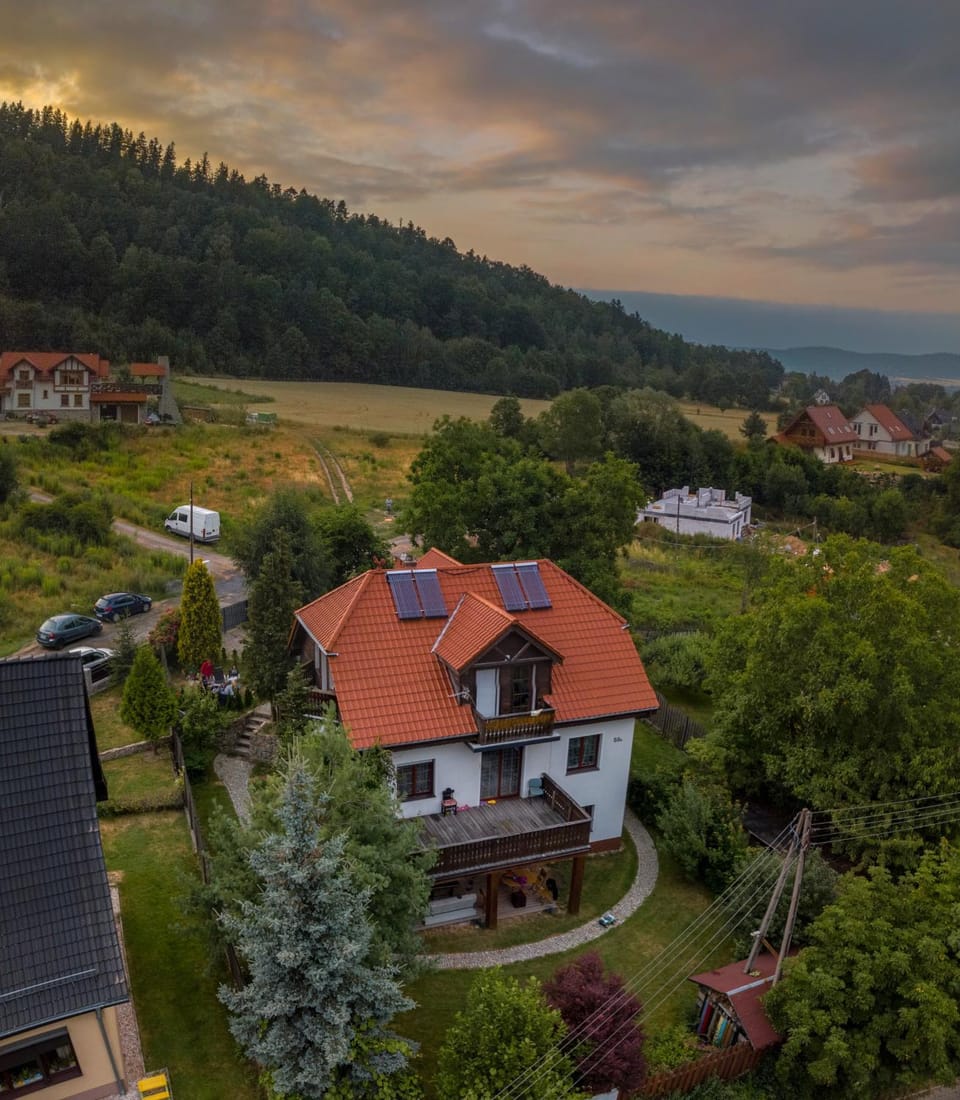 Property building, Neighbourhood, Bird's eye view, Summer, View (from property/room), Mountain view, Inner courtyard view