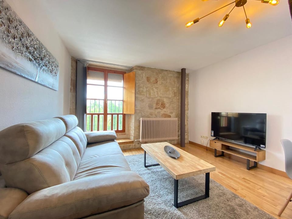 TV and multimedia, Seating area