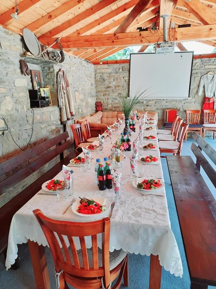 Guest House Lŭgŭt Bed and Breakfast in Gabrovo, Bulgaria