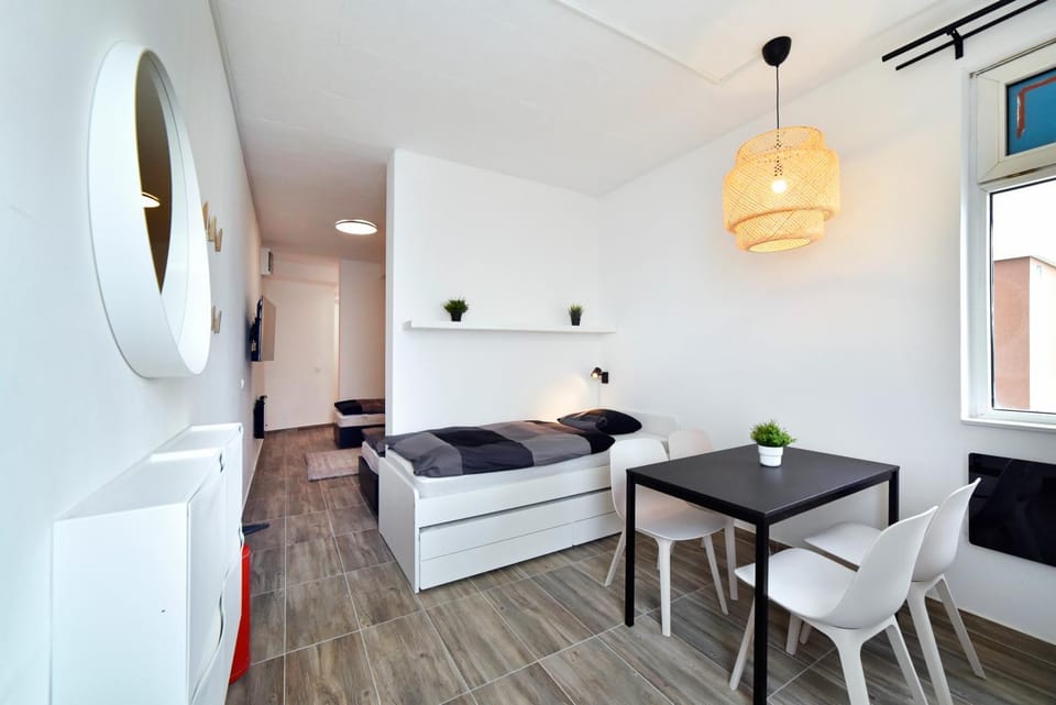 Dining area, Bedroom