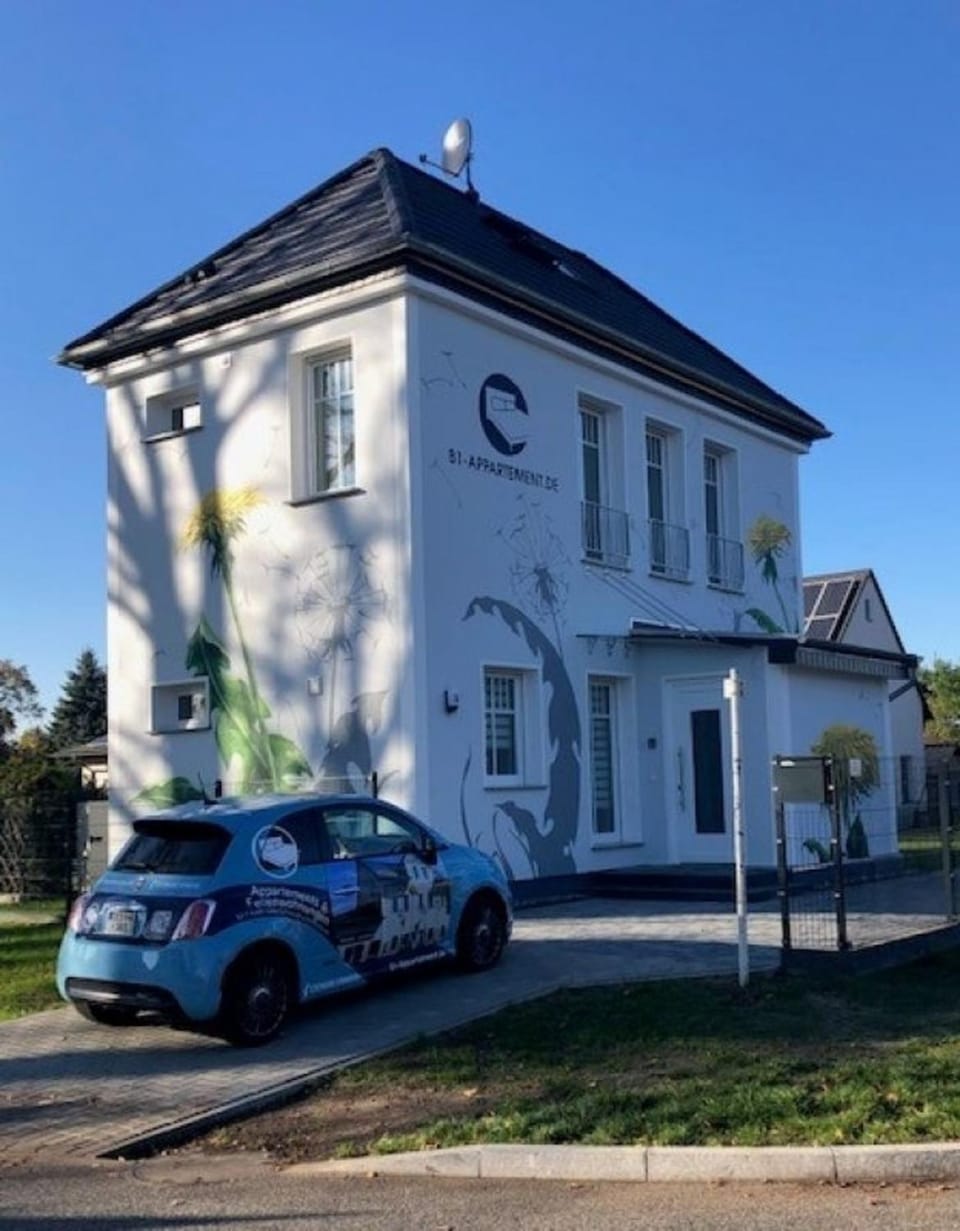 Trafohaus House in Berlin