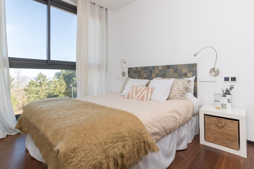 El Soto de Sojuela Luxury Chalet, Golf&Bosque House in La Rioja