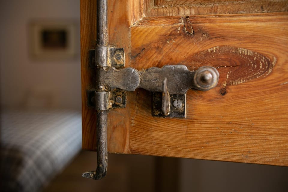 Decorative detail