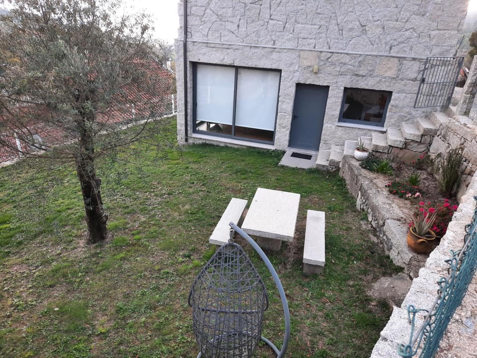 Facade/entrance, Garden
