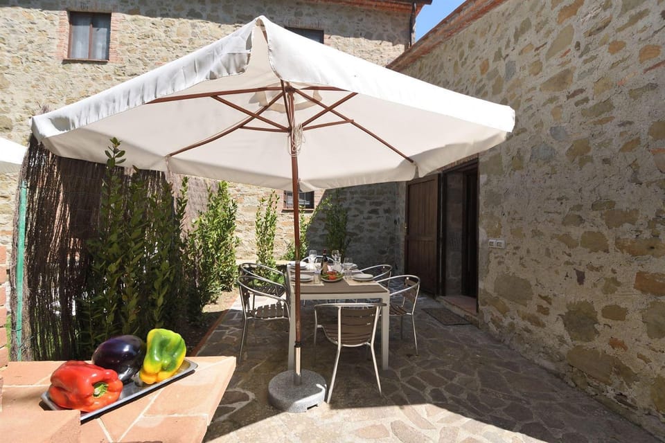 Rosmarino Apartment in Tuscany
