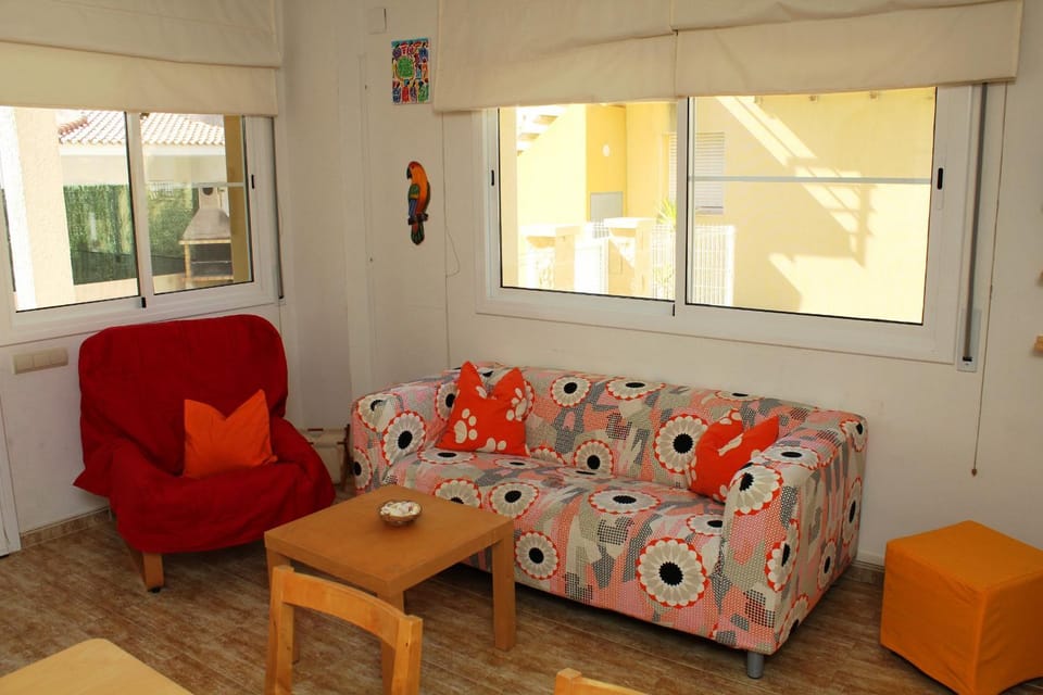 Communal lounge/ TV room, Living room