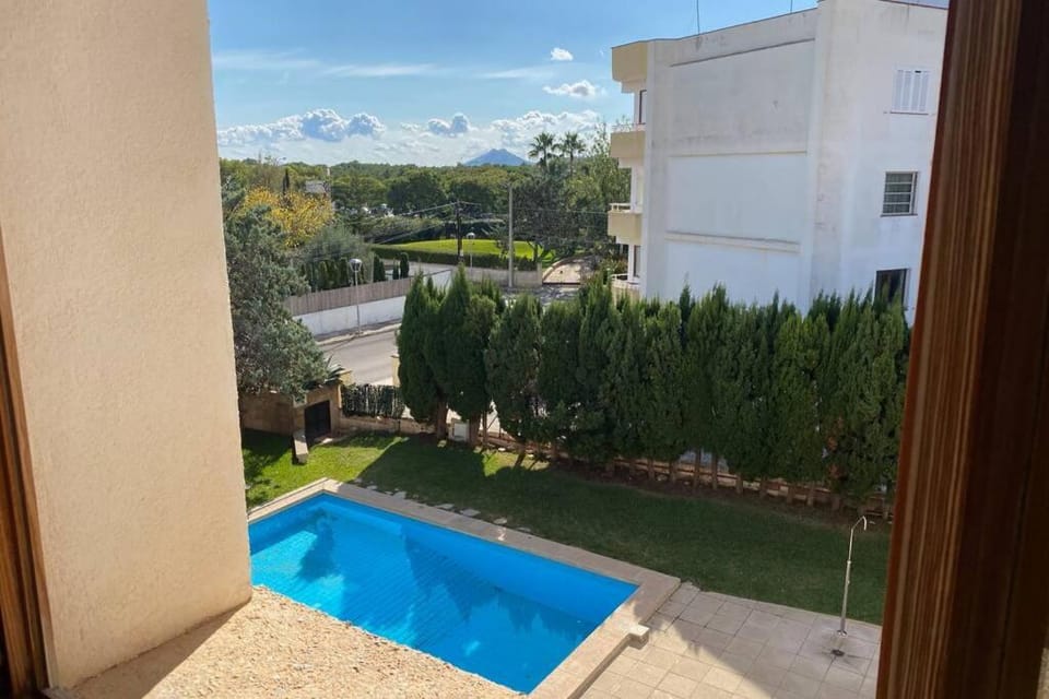 Balcony/Terrace, Pool view, Swimming pool, Swimming pool